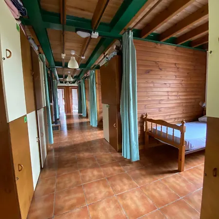 Hostel Pena Castil *